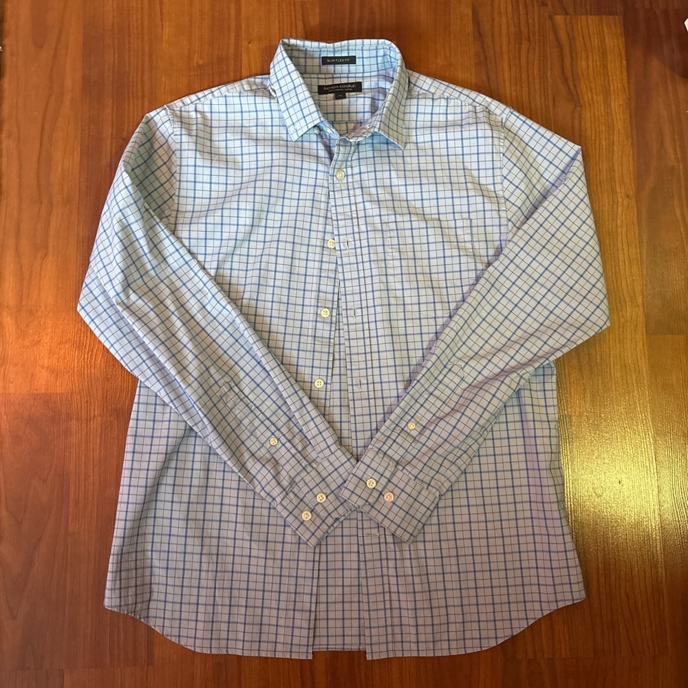 Banana Republic Light Blue Plaid Men's Shirt